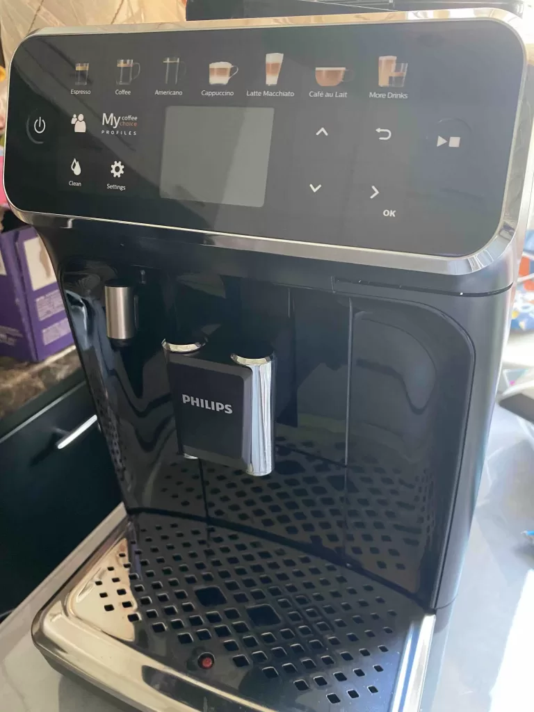 Не варит кофе кофемашина Philips EP5400