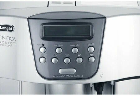 Требует чистку кофемашина DeLonghi ESAM 4500.S