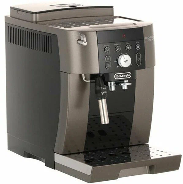 Требует чистку кофемашина DeLonghi ECAM 250.33