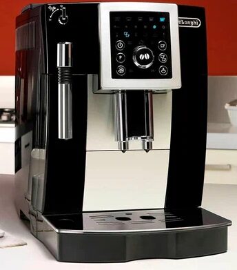 Не мелет кофе кофемашина DeLonghi ECAM 23.210B