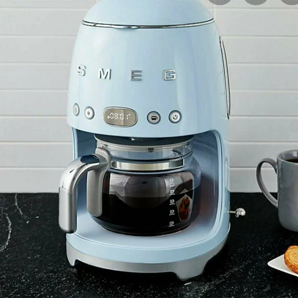 Выдает ошибку кофемашина Smeg DCF02