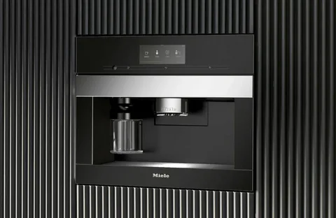 Не льет воду кофемашина Miele CVA7845 BRWS